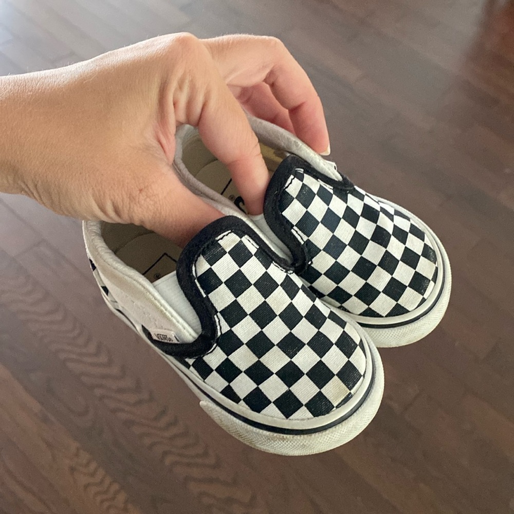 BABY VANS SIZE 4C